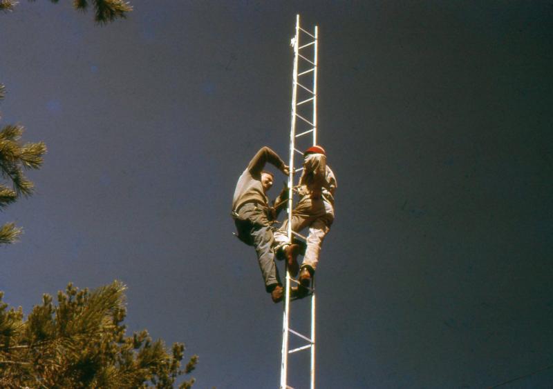 JAARS technicans doing tower work