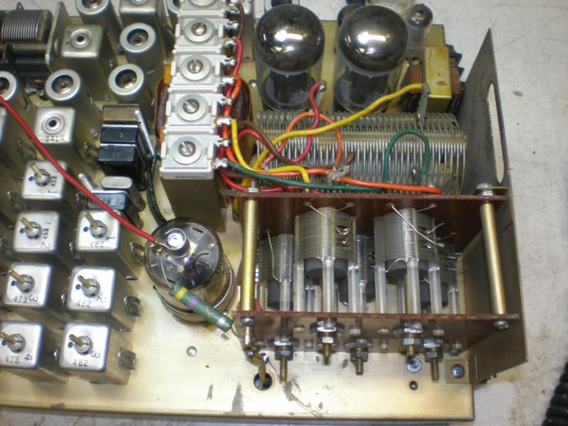 Close-up of PA showing tapped coil and variable inductors